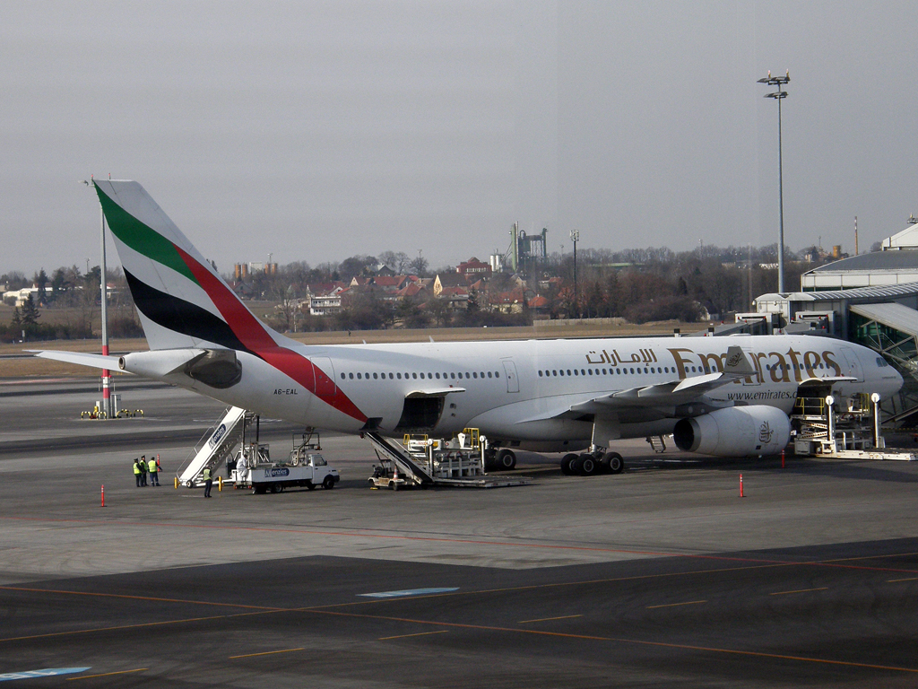 A330-243 Emirates A6-EAL Prague_Ruzyne March_12_2011