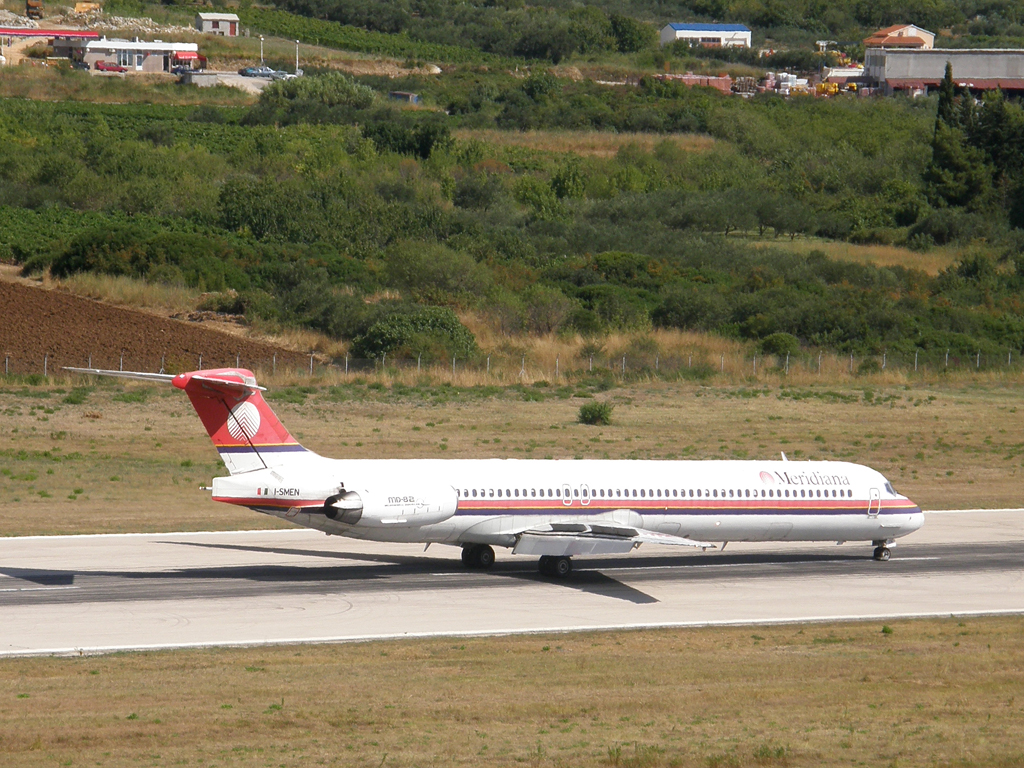 MD-83 (DC-9-83) Meridiana I-SMEN Split_Resnik August_7_2010