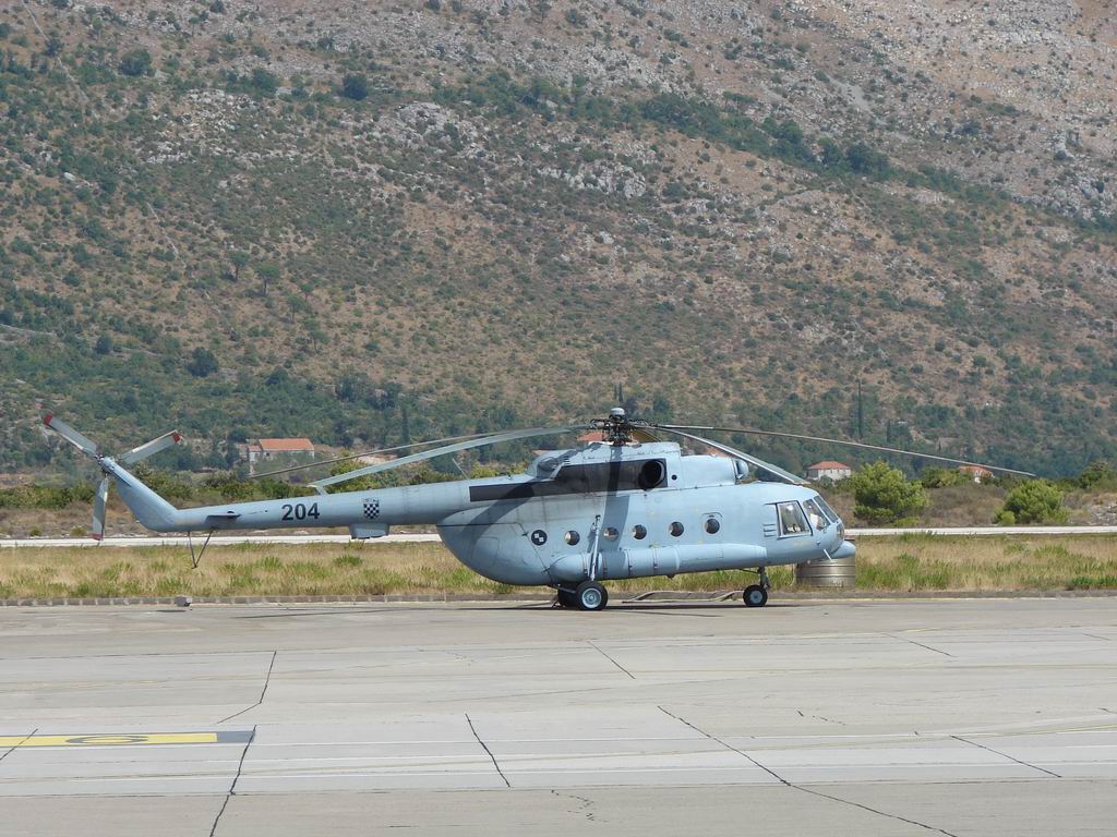 Mil Mi-8MTV1 HRZ 204 Dubrovnik_Ćilipi September_7_2008