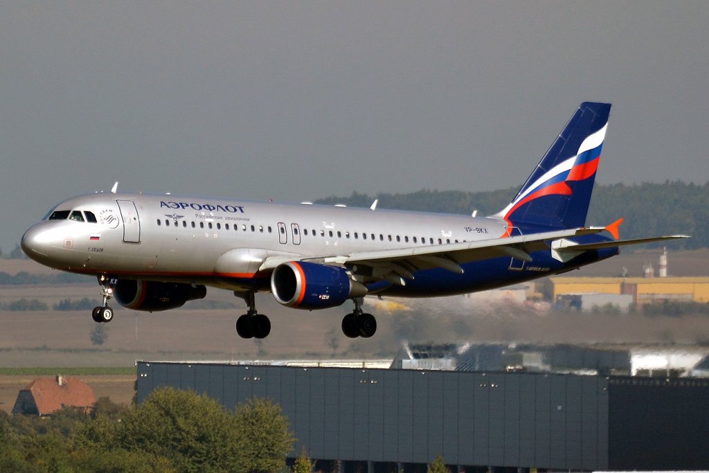 A320-214 Aeroflot Russian Airlines VP-BKX Prague_Ruzyne (PRG/LKPR) October_2_2011