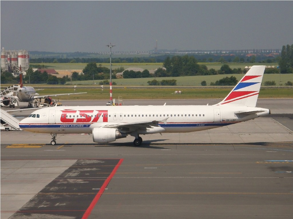 A320-214 ČSA - Czech Airlines OK-LEF Prague_Ruzyne July_03_2010