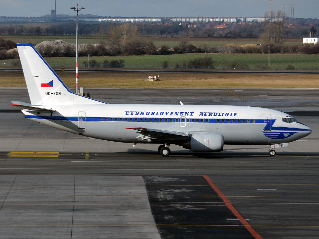 B737-55S CSA Czech Airlines OK-XGB Prague_Ruzyne (PRG/LKPR) January_15_2012