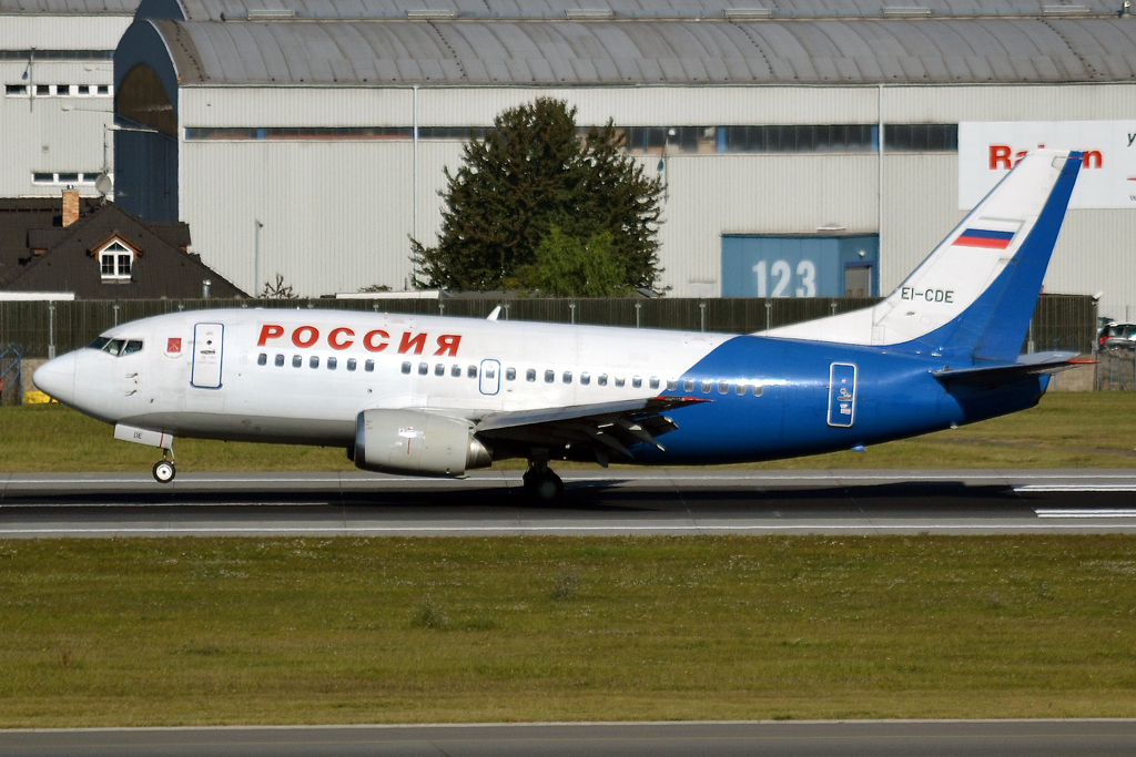 B737-548 Rossiya Russian Airlines EI-CDE Prague_Ruzyne (PRG/LKPR) October_2_2011