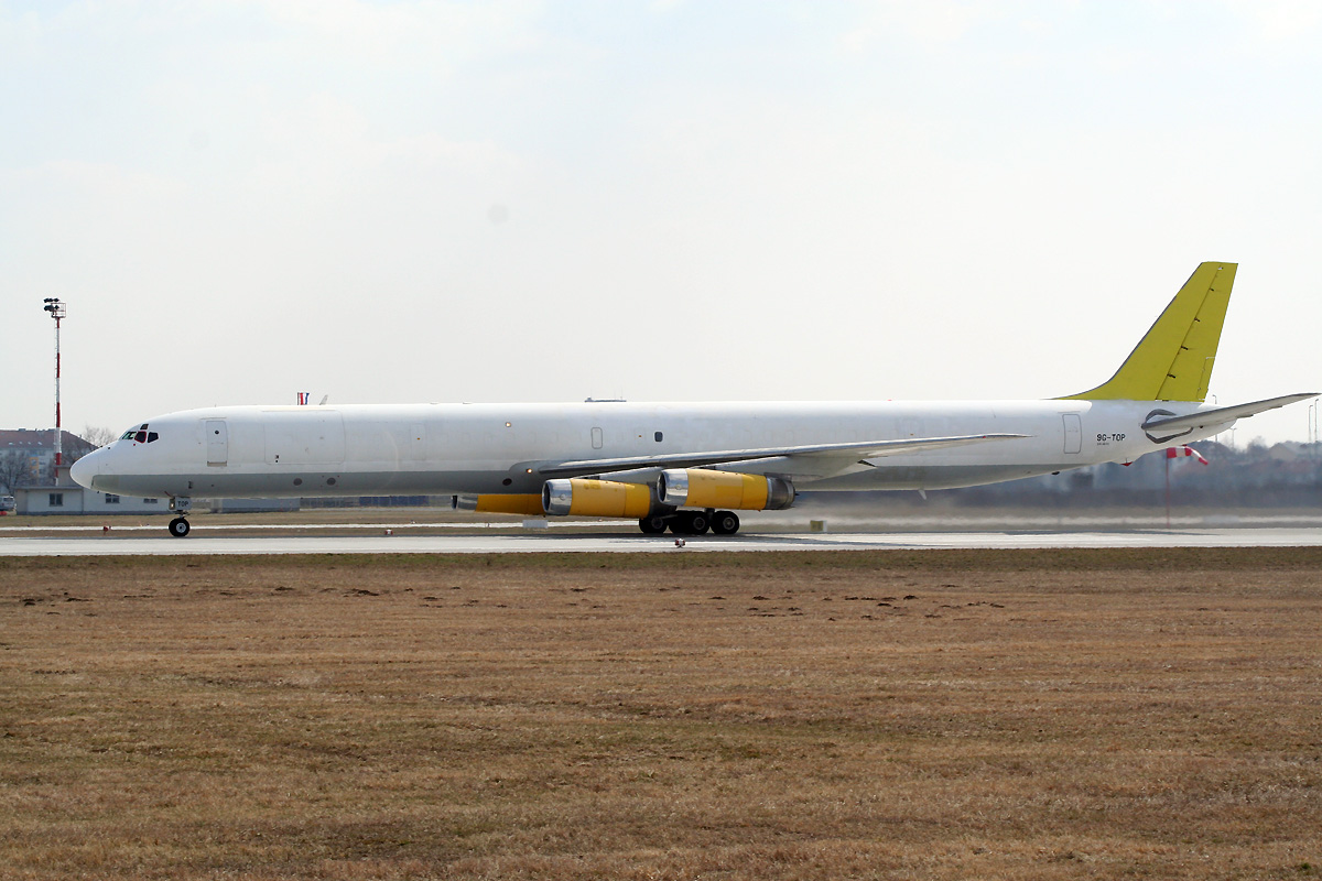 McDonnell Douglas DC-8-63(F) Untitled (Johnsons Air) 9G-TOP Zagreb_Pleso (ZAG/LDZA) March_10_2012