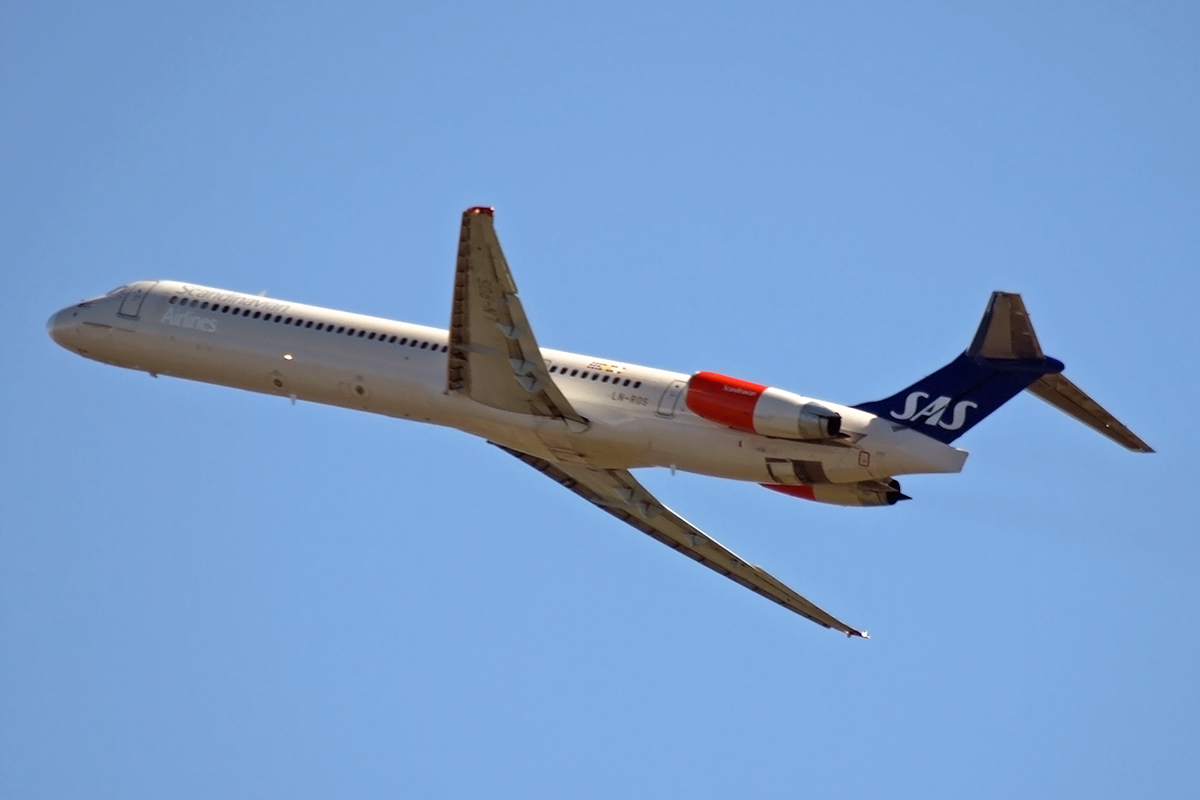 MD-82 (DC-9-82) Scandinavian Airlines - SAS LN-ROS Amsterdam_Schiphol March_19_2008