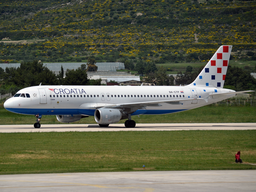 A320-212 Croatia Airlines 9A-CTF Split_Resnik (SPU/LDSP) May_03_2012