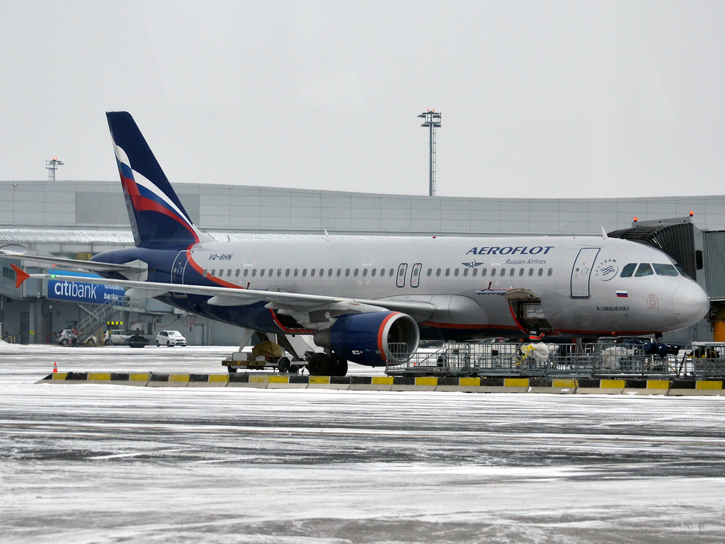 A320-214 Aeroflot Russian Airlines VQ-BHN Prague_Ruzyne (PRG/LKPR) February_07_2012