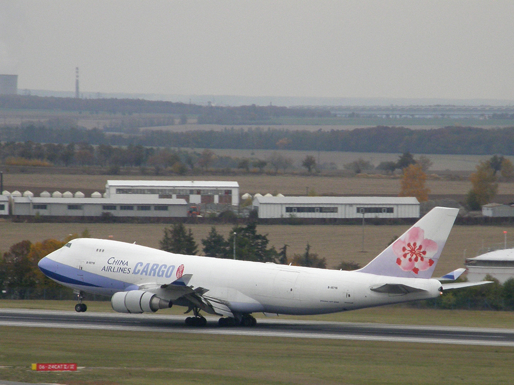 B747-409F/SCD China Airlines Cargo B-18716 Prague_Ruzyne October_28_2009