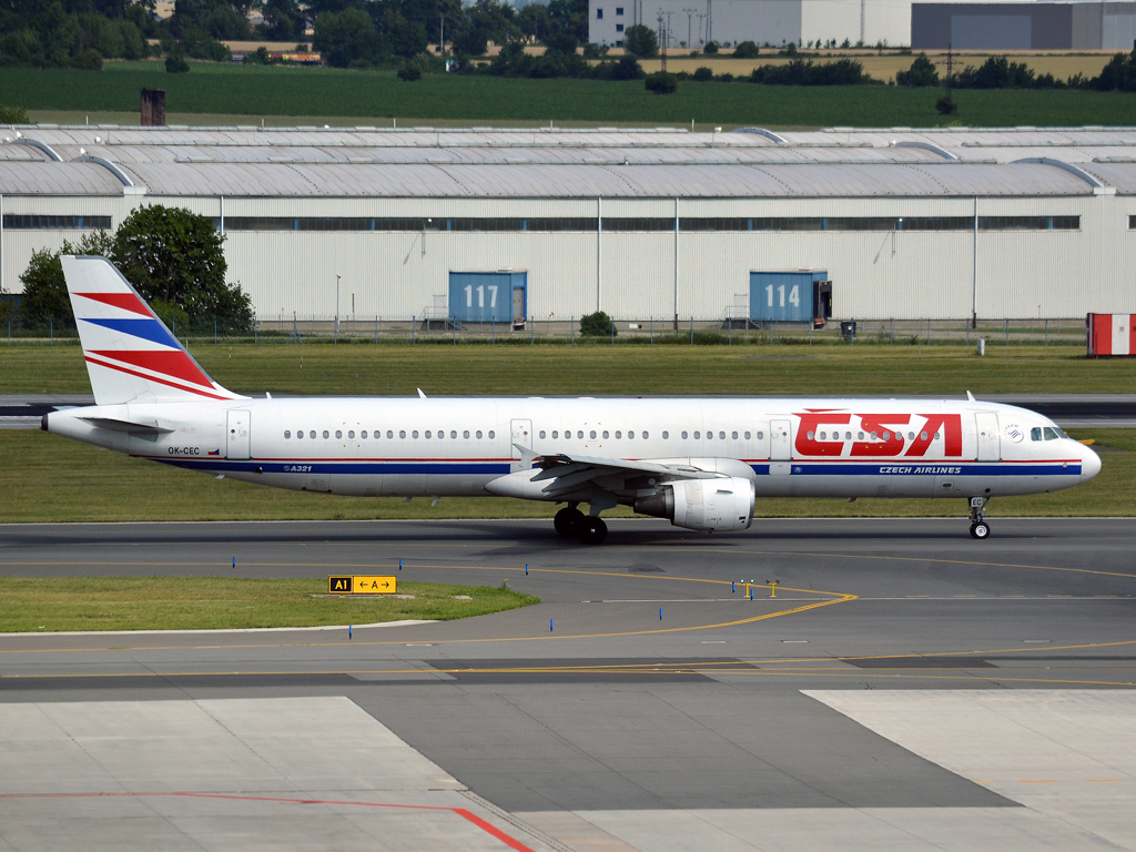 A321-211 CSA Czech Airlines OK-CEC Prague_Ruzyne (PRG/LKPR) July_09_2011