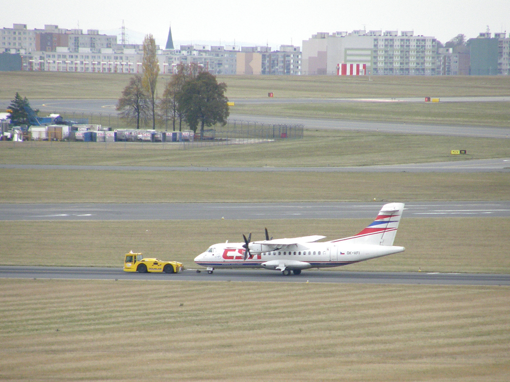 ATR-42-320 CSA Czech Airlines OK-VFI Prague_Ruzyne (PRG/LKPR) October_28_2009