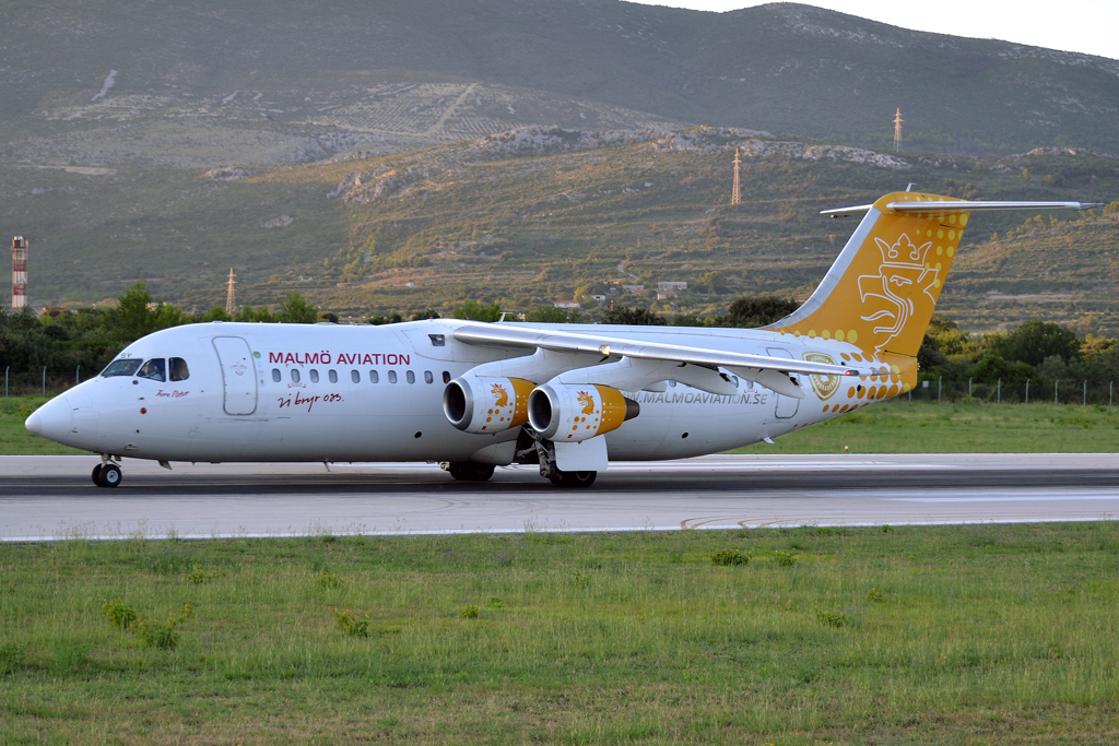 Avro 146-RJ100 Malmo Aviation SE-DSY Split_Resnik (SPU/LDSP) August_6_2011