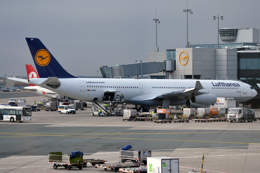 A340-311 Lufthansa D-AIGF Frankfurt_Main (FRA/EDDF) February_24_2012