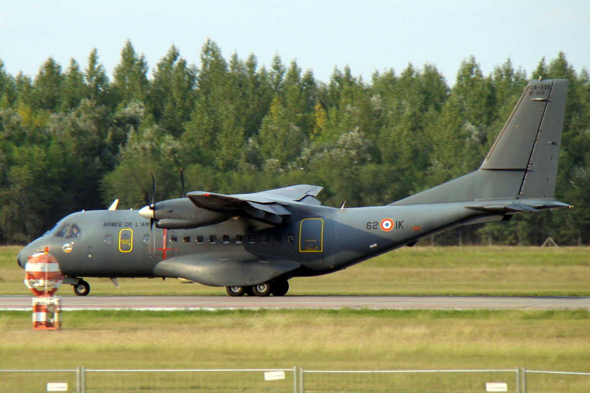 Casa CN-235 62 IK Armee de l'air Kecskemet August_17_2008